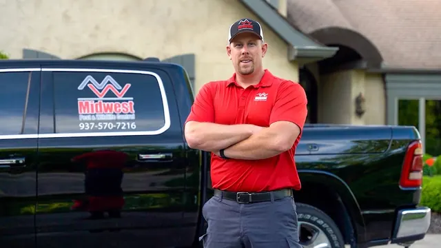 Midwest Pest and Wildlife Control